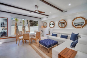 Compass Cottage 3BD 3BA Historic Home Just 2 Blocks from King Street Hosted by CVP